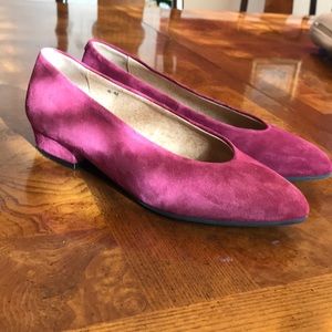 Magenta Sesto Meucci Shoes (size 6)